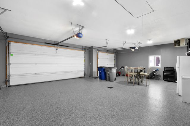 4026 39th Street S, Moorhead, MN 56560