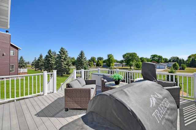 4026 39th Street S, Moorhead, MN 56560