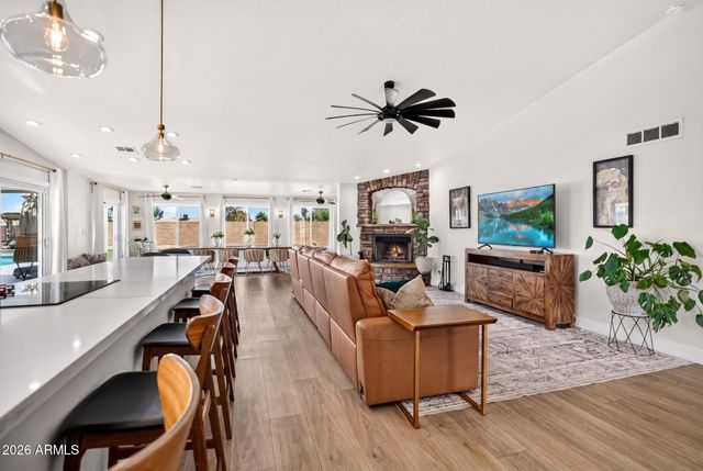 15002 N 92ND Avenue, Peoria, AZ 85381