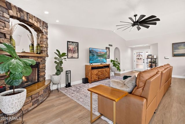 15002 N 92ND Avenue, Peoria, AZ 85381