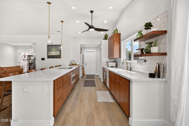 15002 N 92ND Avenue, Peoria, AZ 85381