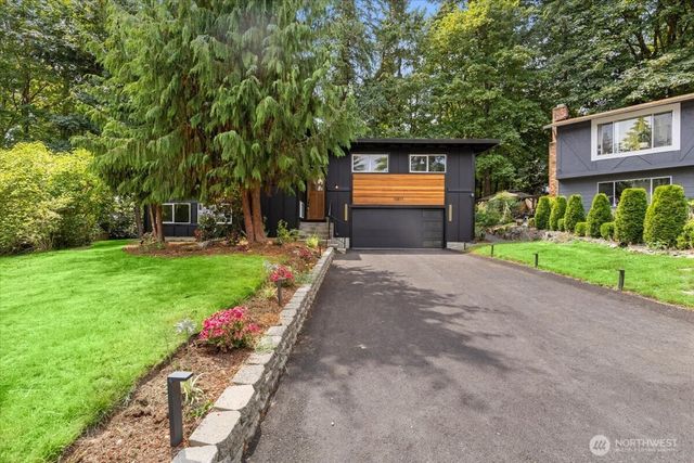 10811 NE 154th Court, Bothell, WA 98011