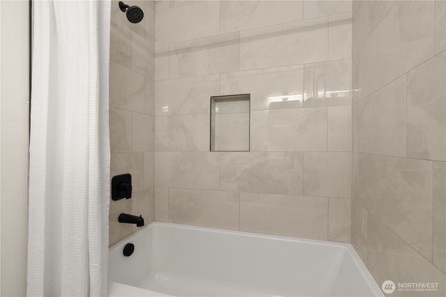 10811 NE 154th Court, Bothell, WA 98011