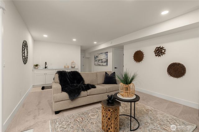 10811 NE 154th Court, Bothell, WA 98011