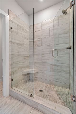 338 Emerald Woods RUN, Farmington, AR 72730