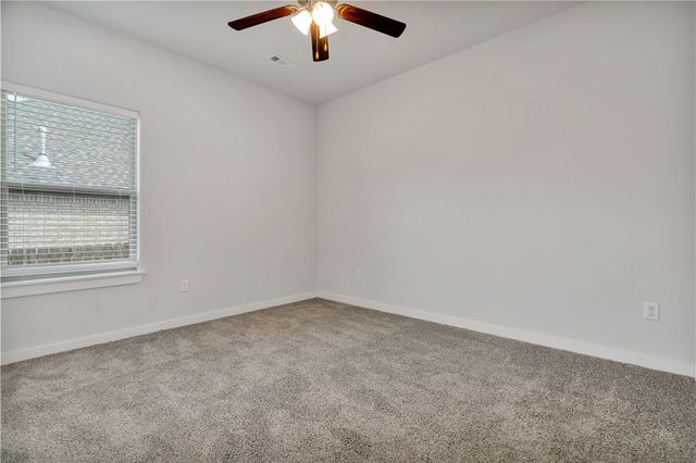 338 Emerald Woods RUN, Farmington, AR 72730