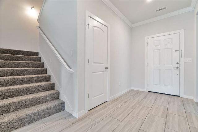 338 Emerald Woods RUN, Farmington, AR 72730