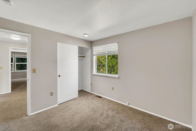 6511 55th Street Ct W, Tacoma, WA 98467