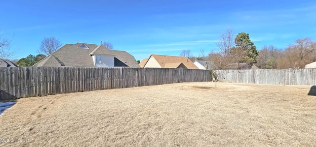 7397 Hunters Horn Drive, Olive Branch, MS 38654