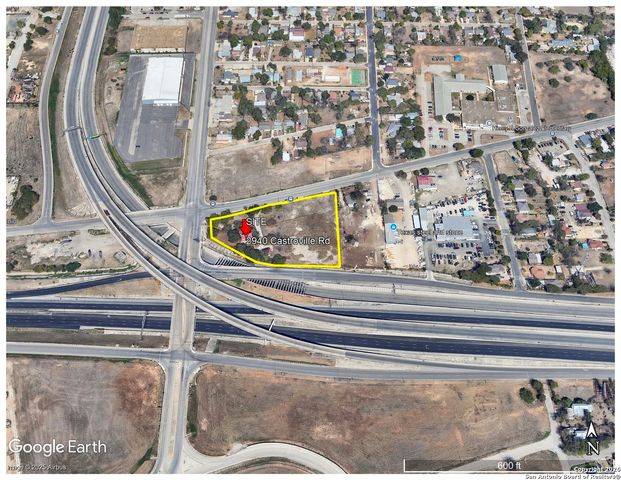 2940 Castroville, San Antonio, TX 78237