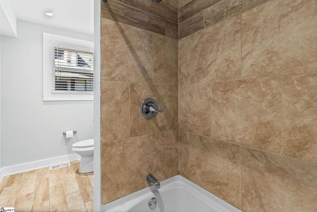 3002 Old Buncombe Road, Greenville, SC 29609