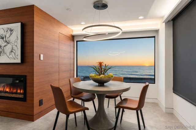 100 S Coast Blvd 104, La Jolla, CA 92037
