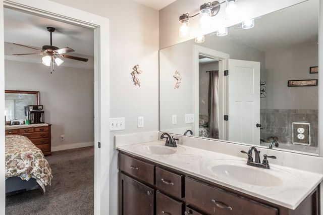 1699 Rapids Rd, Portland, TN 37148