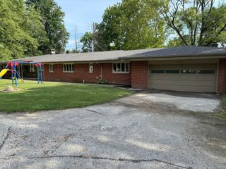 1130 W State Road 28, Alexandria, IN 46001