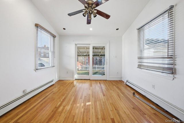 28 Crescent Place, Yonkers, NY 10704