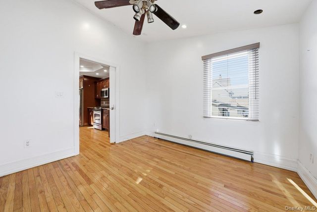 28 Crescent Place, Yonkers, NY 10704