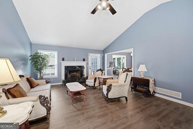 4397 Sahara Drive NW, Kennesaw, GA 30144