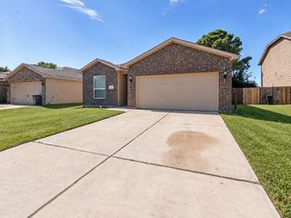 10627 Pine Landing Drive, Houston, TX 77088
