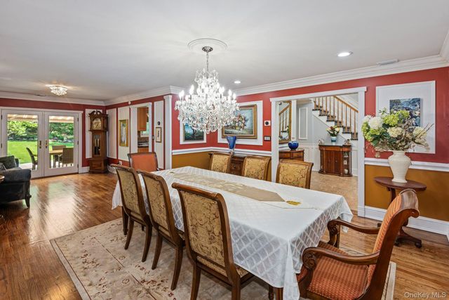 35 Pine Ridge Drive, Smithtown, NY 11787