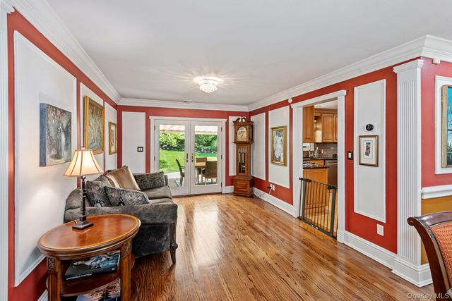 35 Pine Ridge Drive, Smithtown, NY 11787