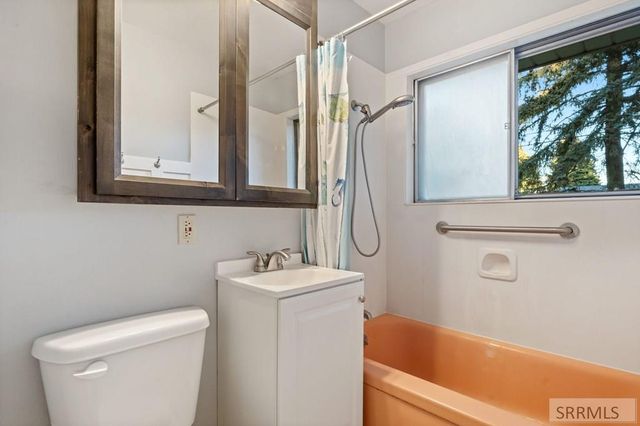 476 Davidson Drive, Idaho Falls, ID 83401
