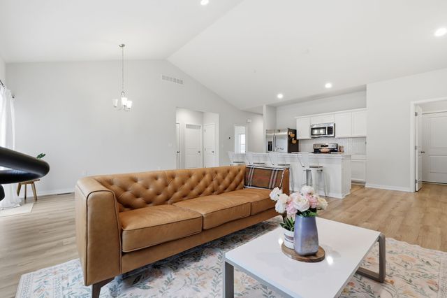 210 SW Prairie Trail Parkway, Ankeny, IA 50023