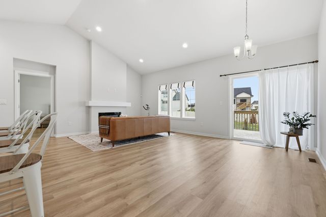 210 SW Prairie Trail Parkway, Ankeny, IA 50023