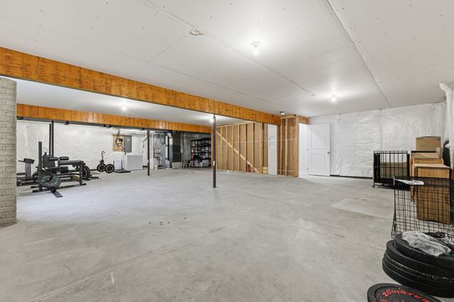 210 SW Prairie Trail Parkway, Ankeny, IA 50023