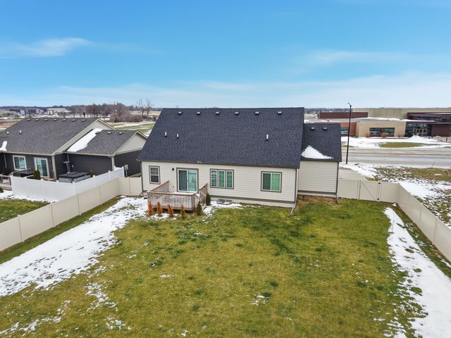 210 SW Prairie Trail Parkway, Ankeny, IA 50023