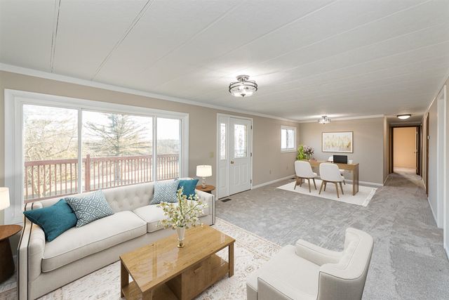 19820 Ivey Road, Chelsea, MI 48118