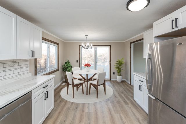 19820 Ivey Road, Chelsea, MI 48118