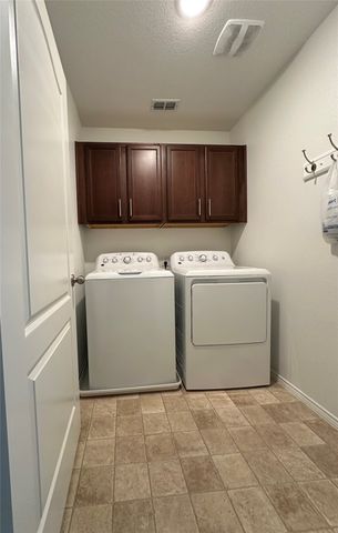 2212 Greystone Drive, Denton, TX 76207