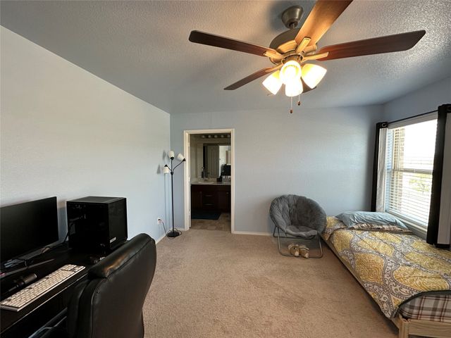 2212 Greystone Drive, Denton, TX 76207