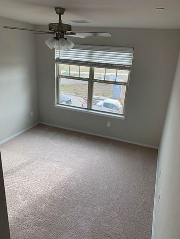 2212 Greystone Drive, Denton, TX 76207