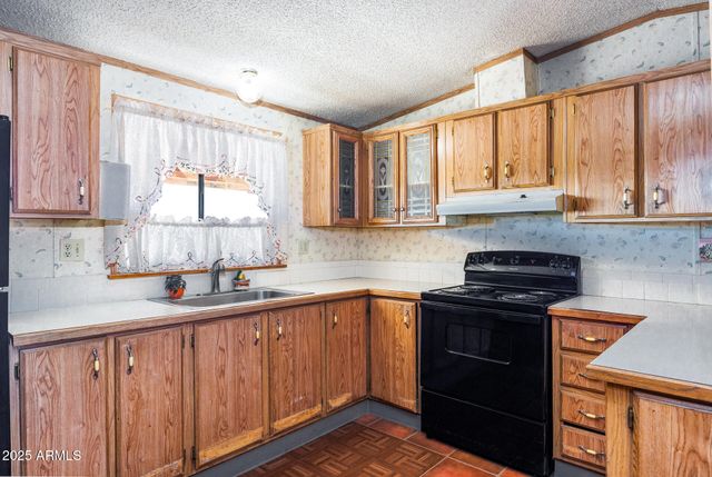 9835 N Scott Drive, Casa Grande, AZ 85122