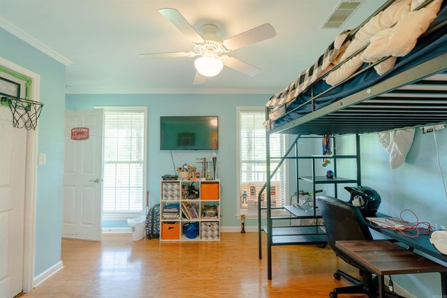 615 Yarnell Rd, Searcy, AR 72143