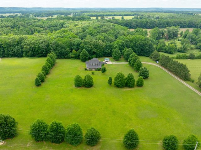 615 Yarnell Rd, Searcy, AR 72143