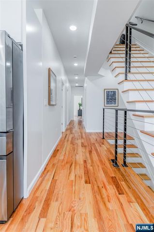 85 Myrtle Avenue, Jersey City, NJ 07305