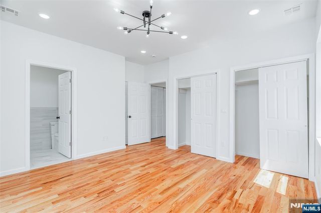 85 Myrtle Avenue, Jersey City, NJ 07305