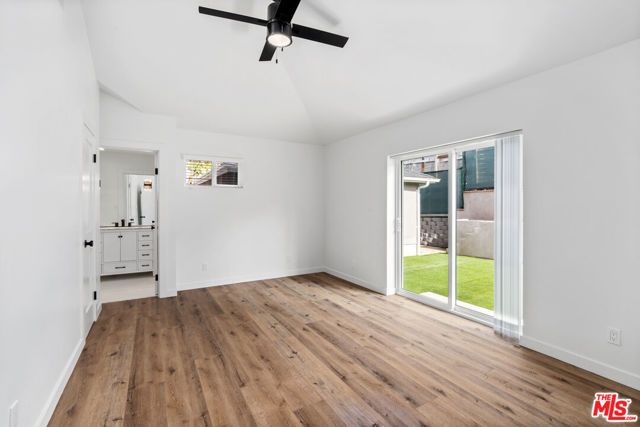 1800 S Dunsmuir Avenue, Los Angeles, CA 90019