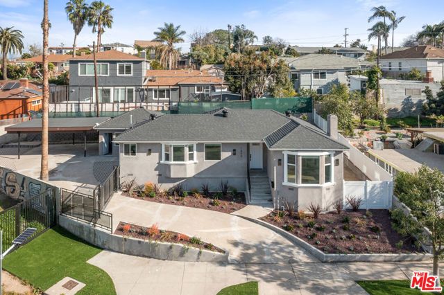 1800 S Dunsmuir Avenue, Los Angeles, CA 90019