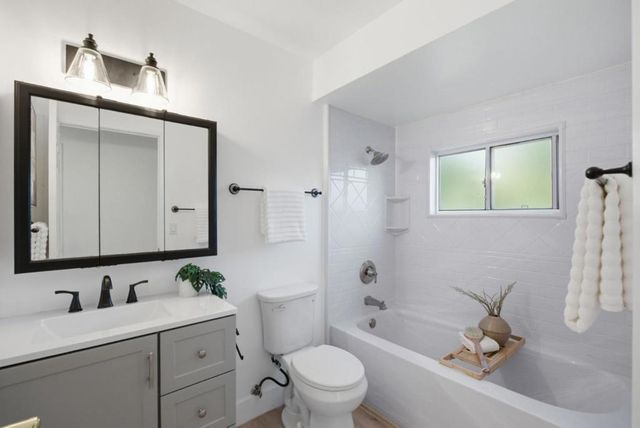 6088 Knoll Park Court, San Jose, CA 95120