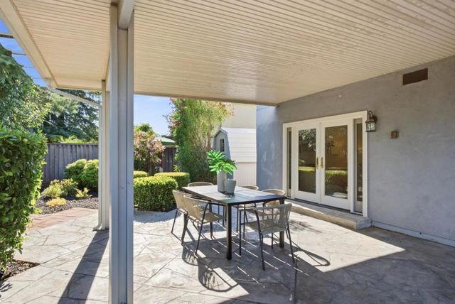 6088 Knoll Park Court, San Jose, CA 95120