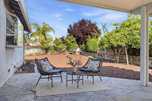 6088 Knoll Park Court, San Jose, CA 95120