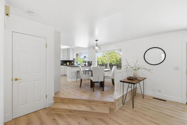 6088 Knoll Park Court, San Jose, CA 95120