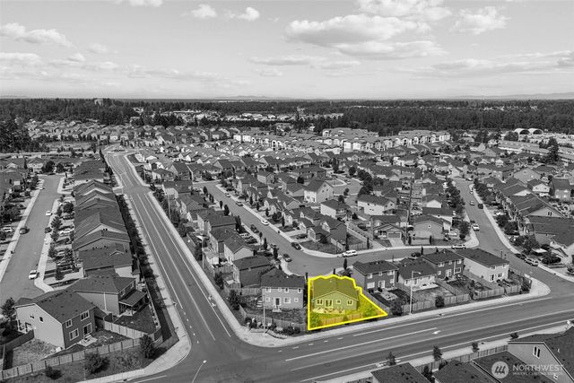 10824 185th Street E, Puyallup, WA 98374