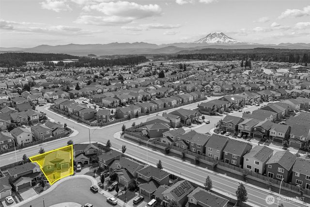 10824 185th Street E, Puyallup, WA 98374