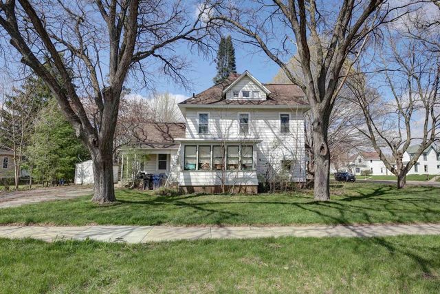 343 Lincoln Avenue, Rio, WI 53960