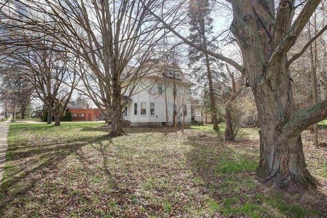 343 Lincoln Avenue, Rio, WI 53960
