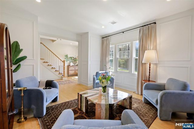 46 S Murray Avenue, Ridgewood, NJ 07450